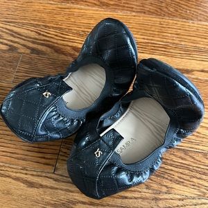 Yosi Samara Black Foldable Flats